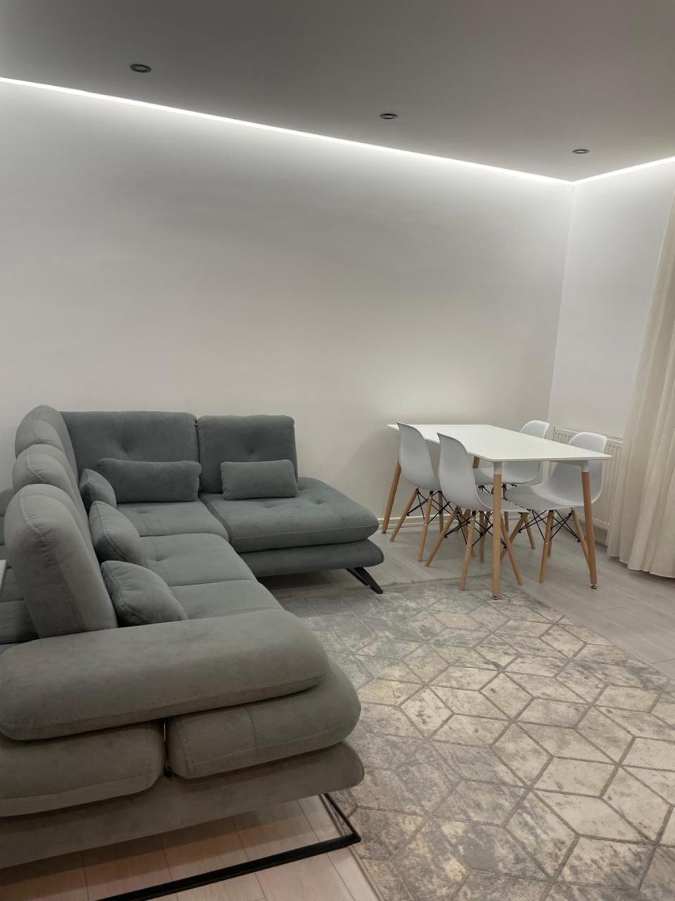 House Pollo Hotel Ksamil Ngoại thất bức ảnh